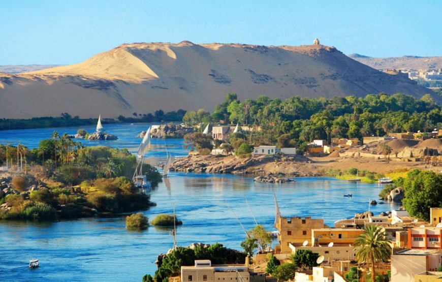 Paquete completo a El Cairo-Luxor-Aswan-Abu Simbel 9 días con visita guiada y vuelo